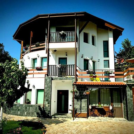 Apartments In Golden Sands Park Near The Sea Varna Dış mekan fotoğraf